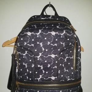 Cynthia Rowley backpack NWOT used on TV series